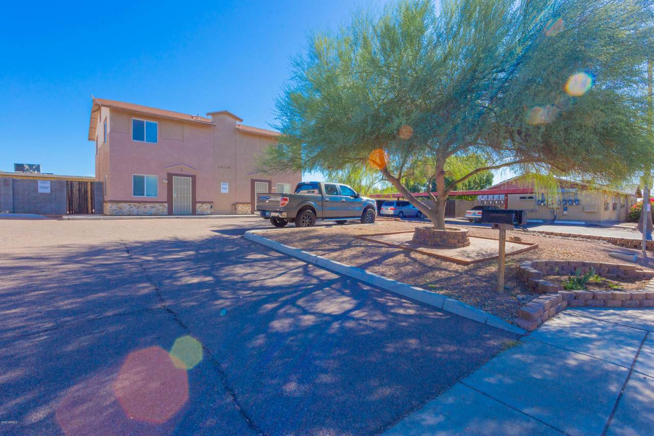 10219 11TH Avenue - Photo 1