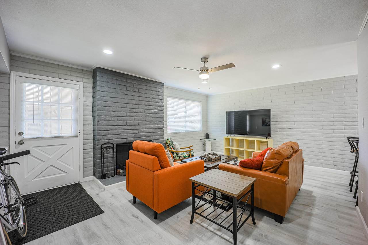 2725 Rural Road - Photo 1