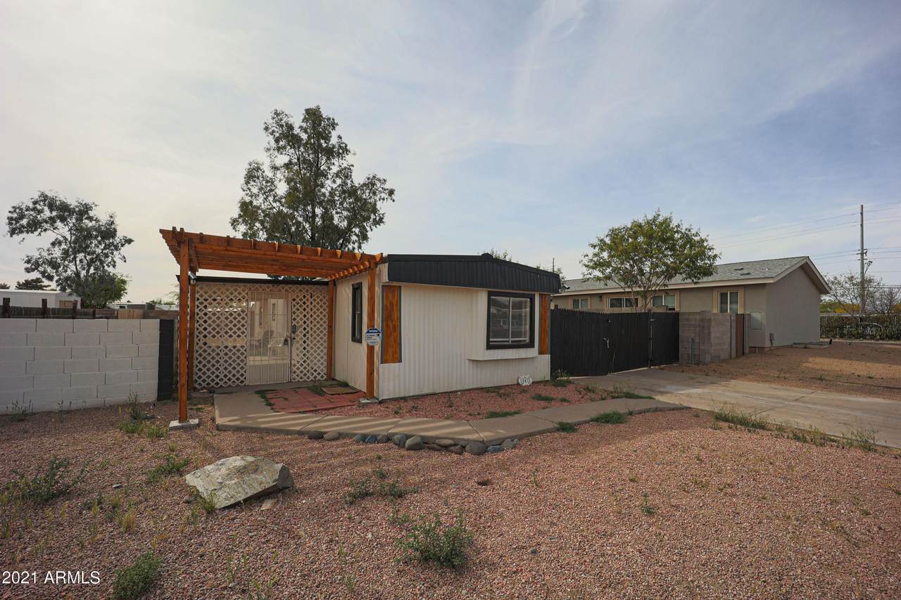 18432 2ND Street - Photo 1