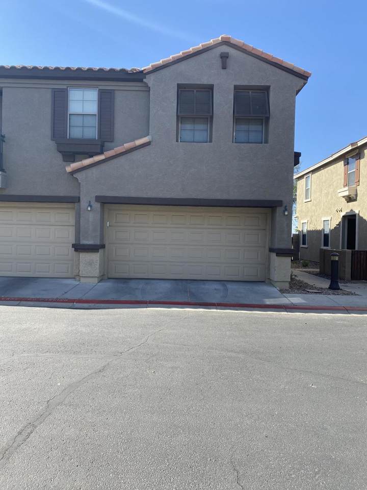 1250 Rialto - Photo 1