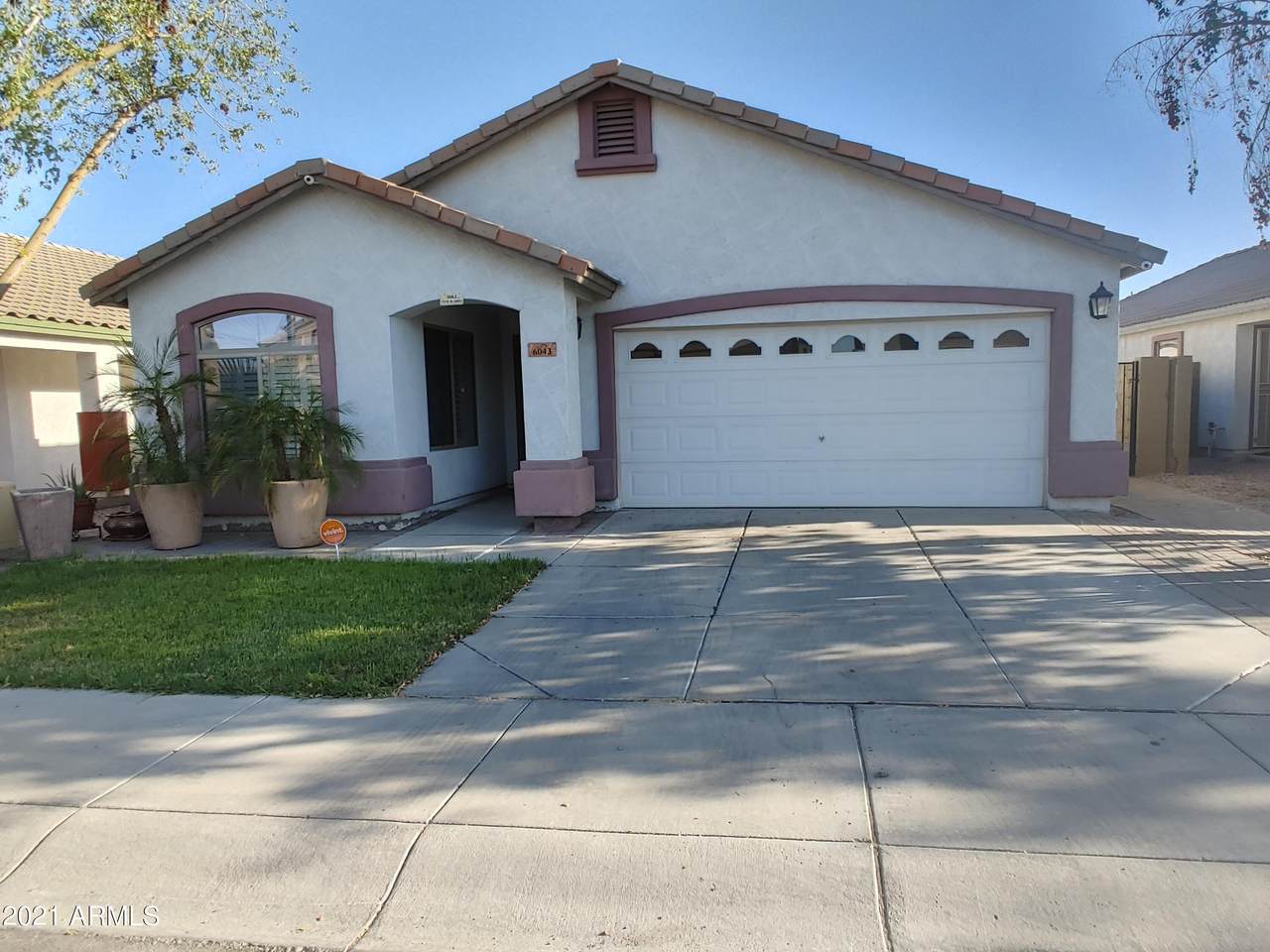 6043 Jones Avenue - Photo 1