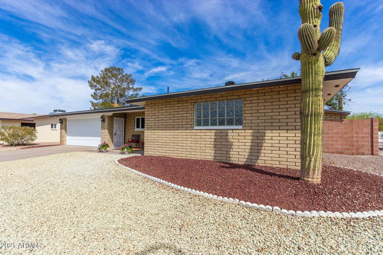 6546 Ellis Street - Photo 1