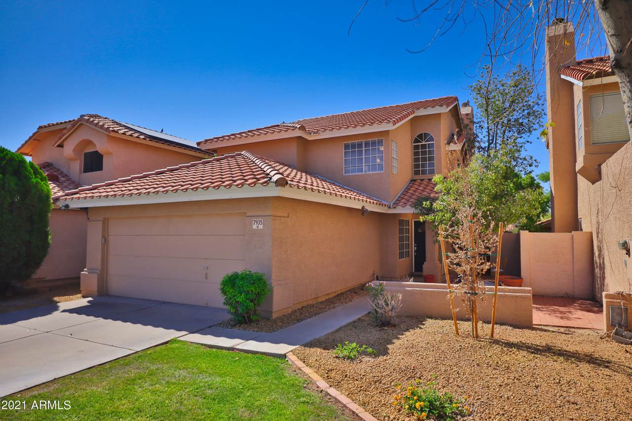 7935 Shaw Butte Drive - Photo 1