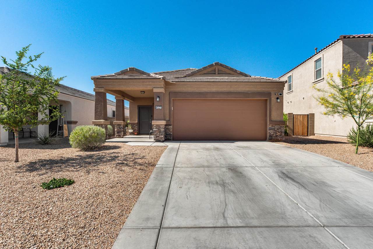 30968 Picadilly Road - Photo 1
