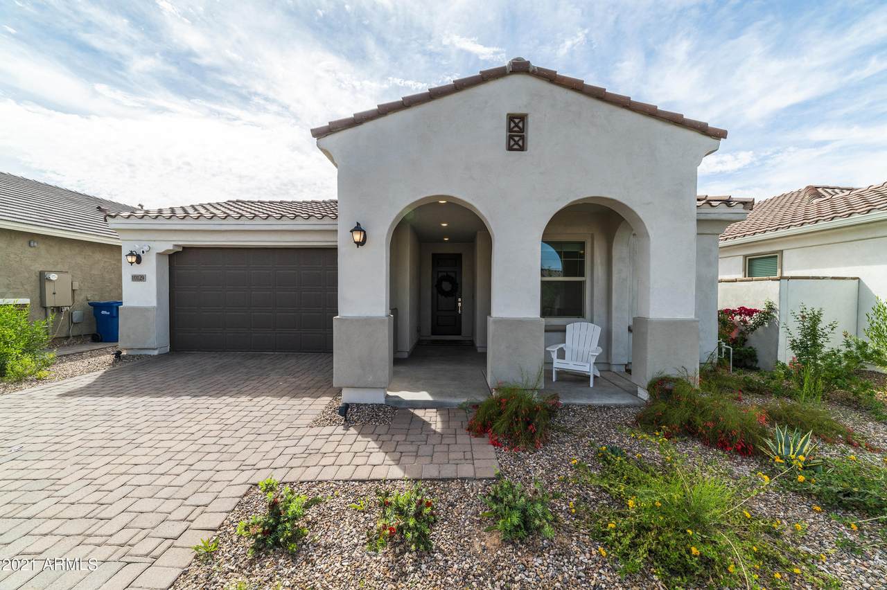 10129 Sphere Avenue - Photo 1