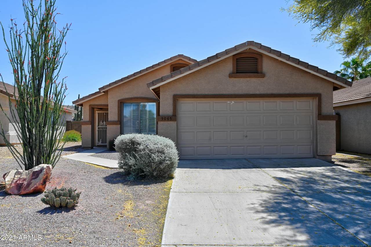 5065 Louie Lamour Drive - Photo 1