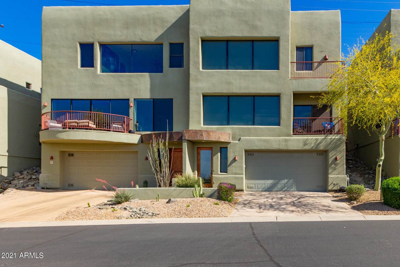16 Alicen Court - Photo 1