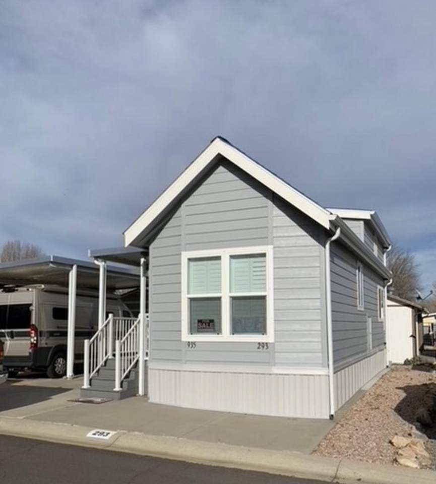 935 Country View Drive - Photo 1