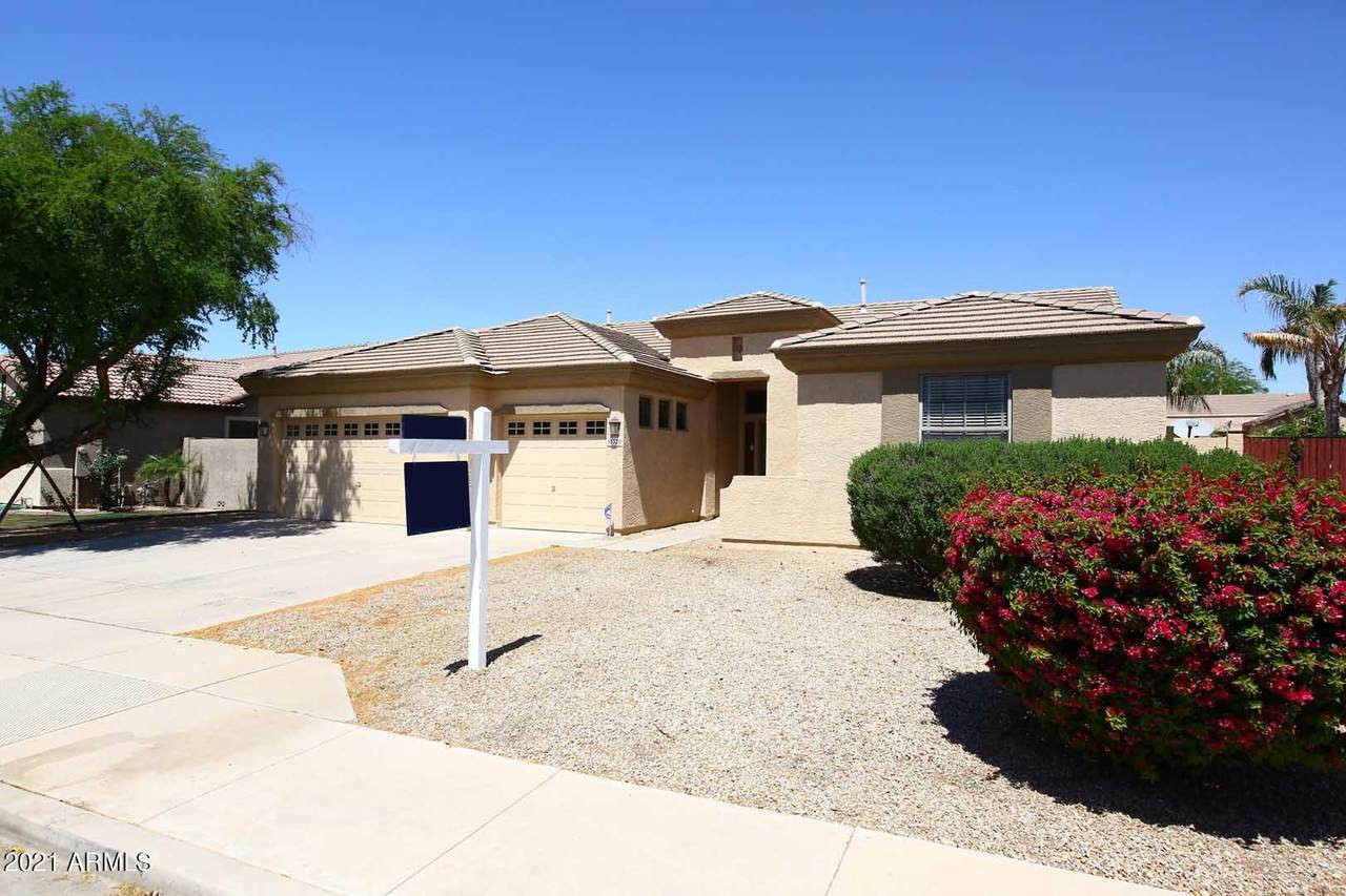 10320 Pantera Avenue - Photo 1
