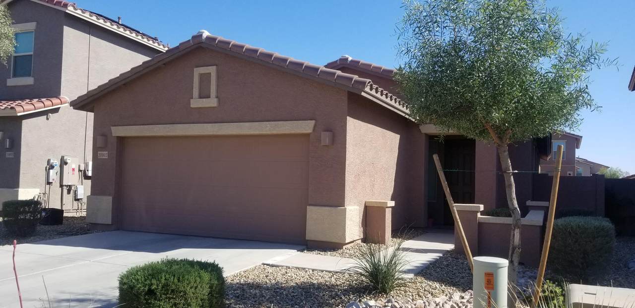 19903 Woodlands Avenue - Photo 1