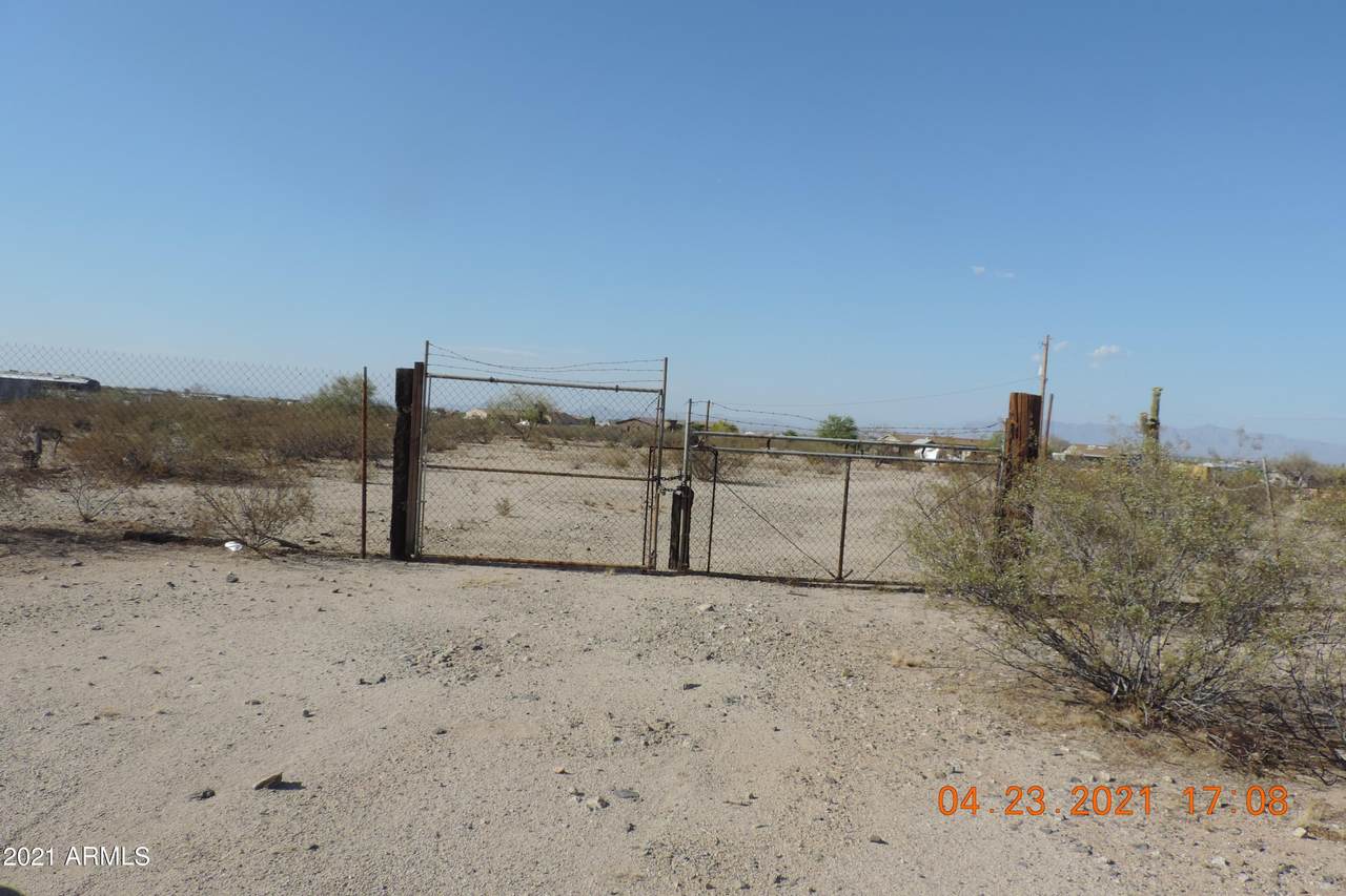 3976 Rolls Road - Photo 1