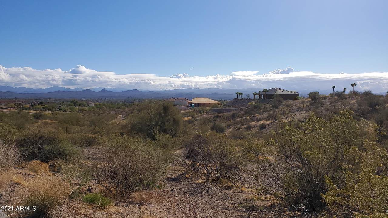 330 Jingle Bob Road - Photo 1