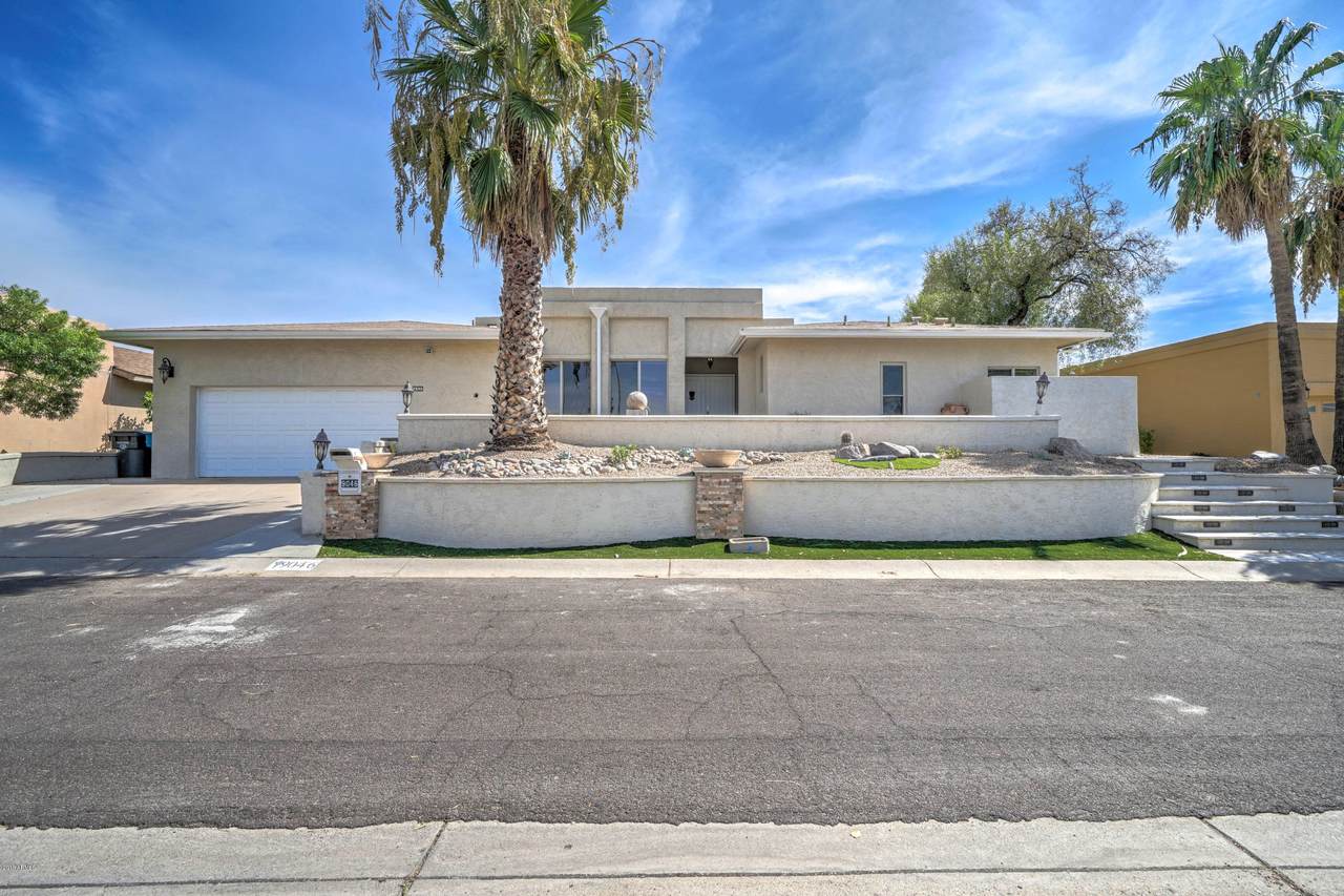 9046 28TH Street - Photo 1