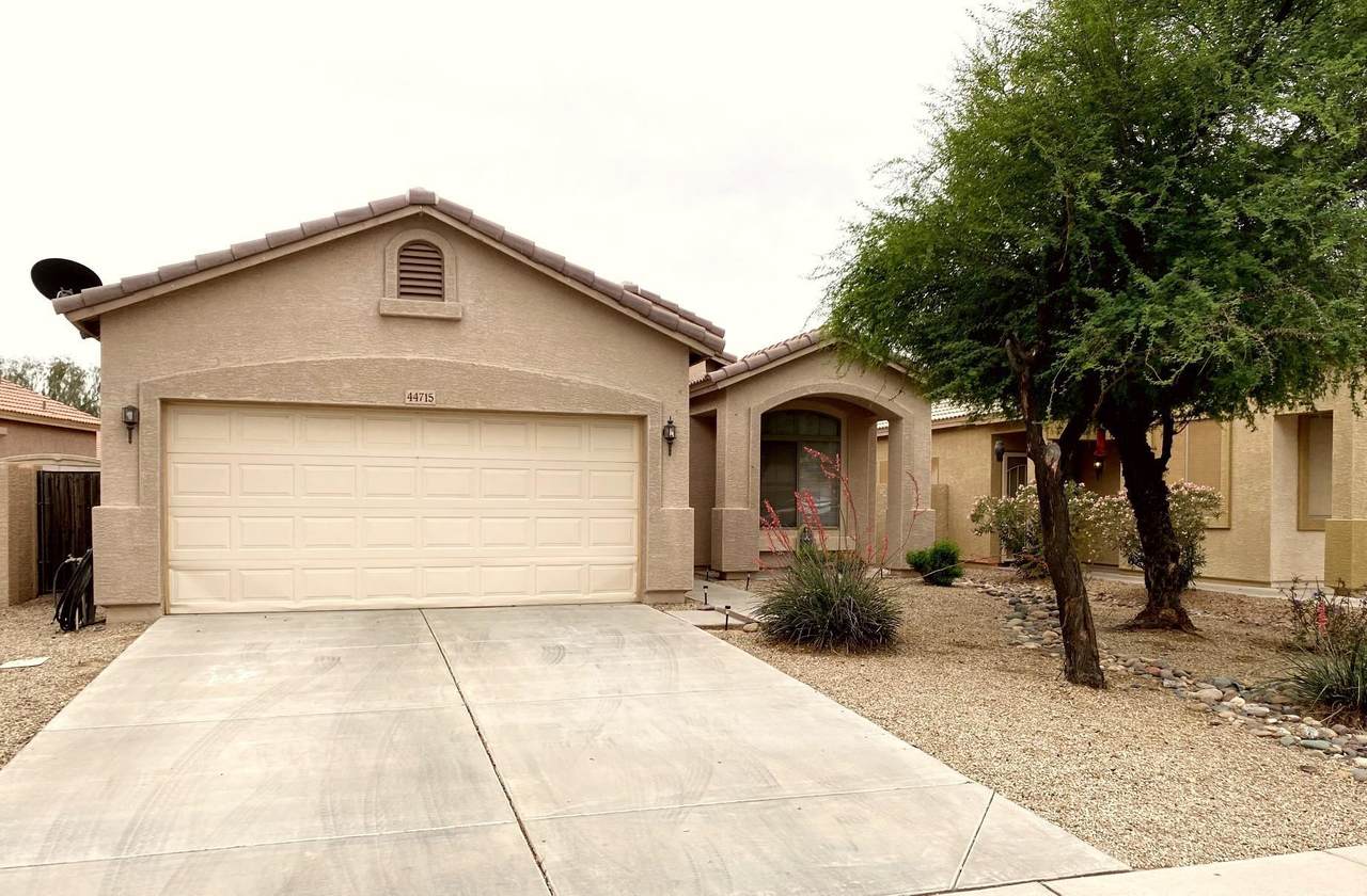 44715 Alamendras Street - Photo 1