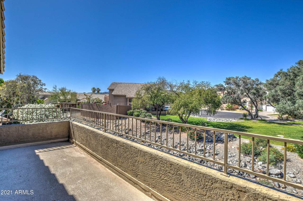 1328 Briarwood Terrace - Photo 1
