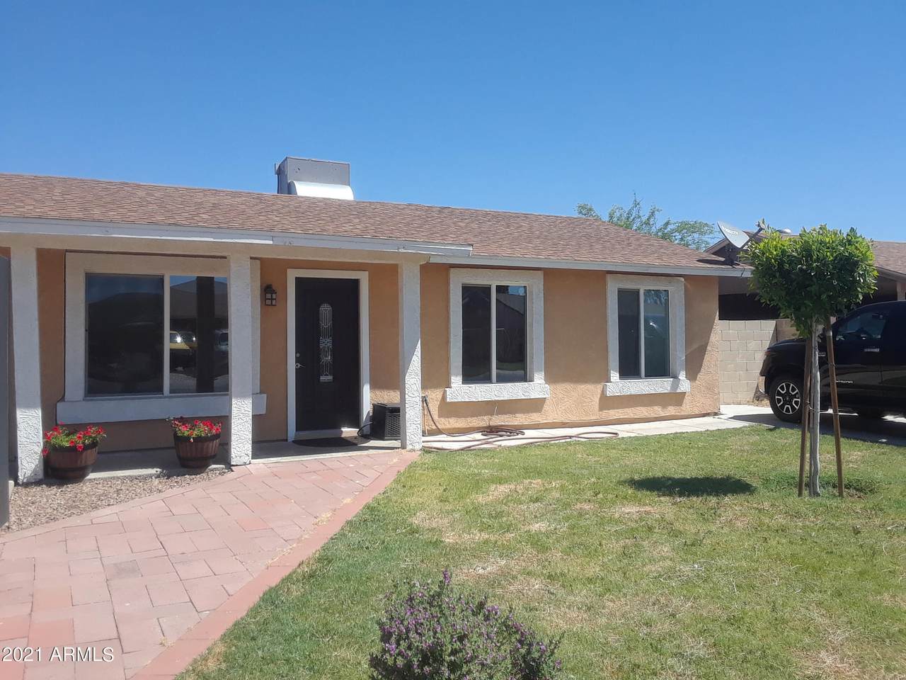 5130 Berkeley Road - Photo 1