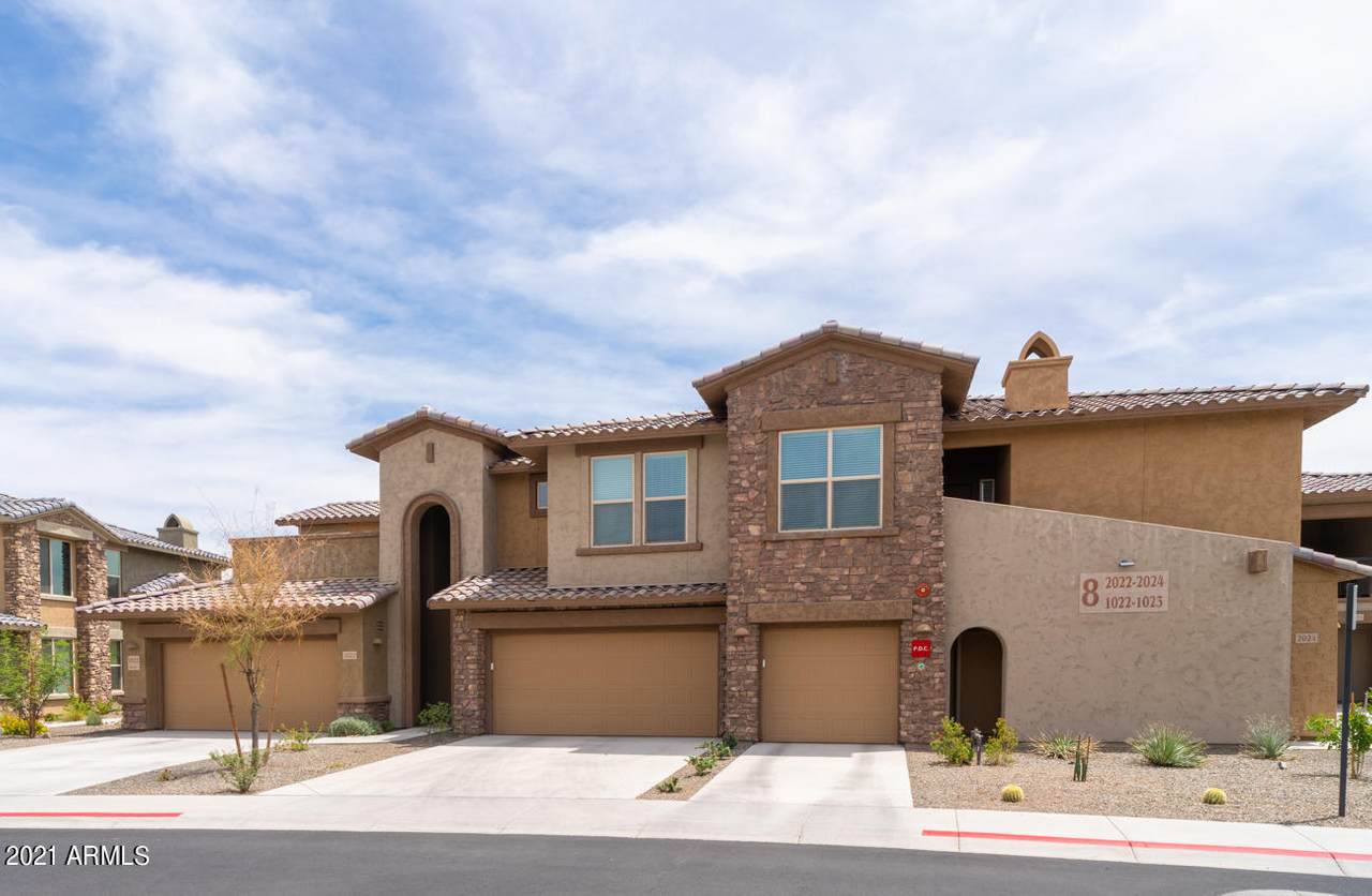 2425 Bronco Butte Trail - Photo 1