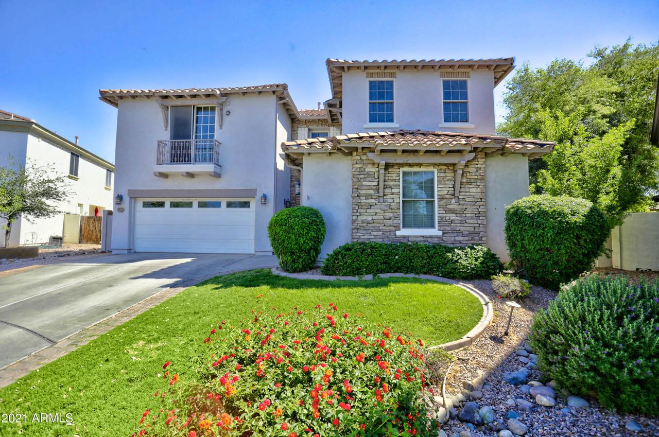 4635 Calistoga Drive - Photo 1