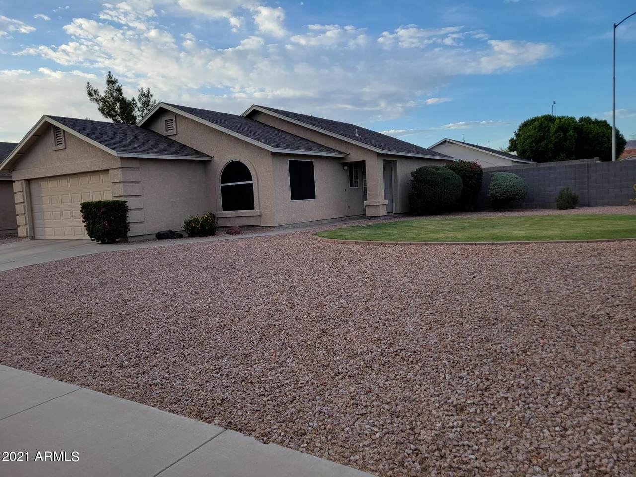 8860 Dartmouth Street - Photo 1
