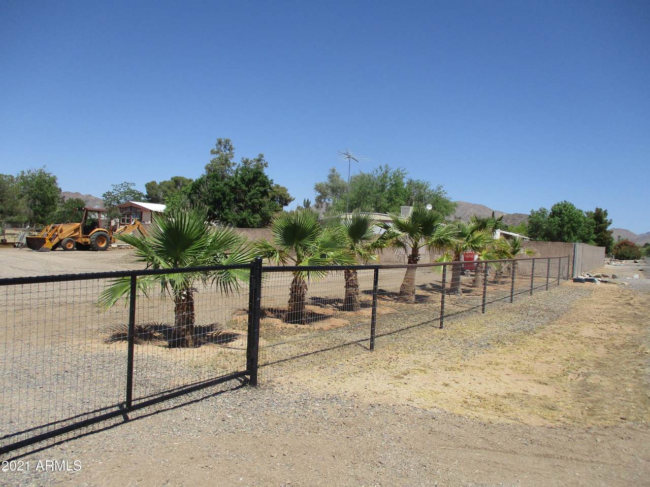 26710 Hillward - Photo 1