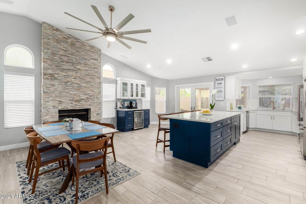 1225 Iris Drive - Photo 1