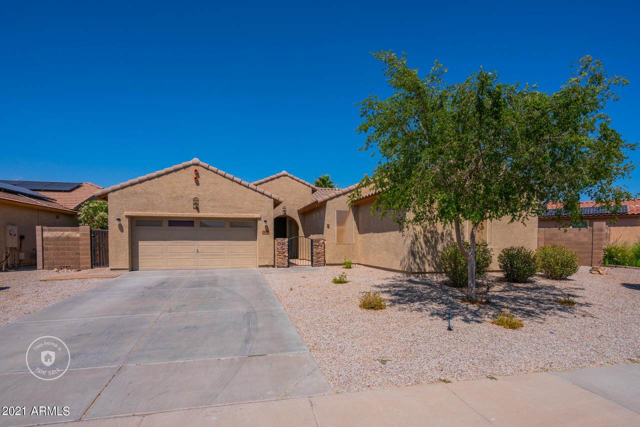 30392 Whitton Avenue - Photo 1