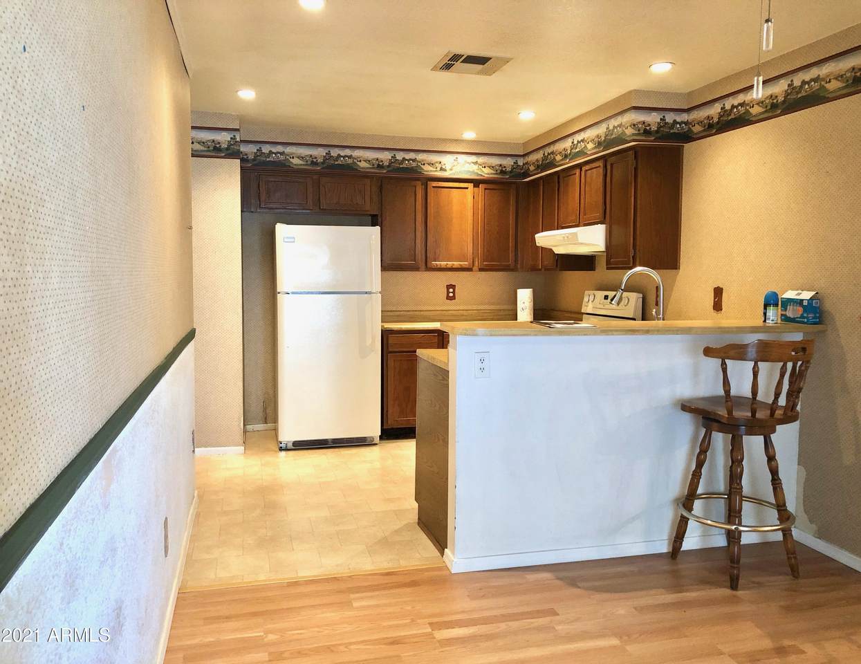 9415 59TH Avenue - Photo 1