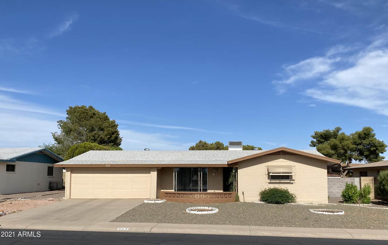 717 65TH Street - Photo 1