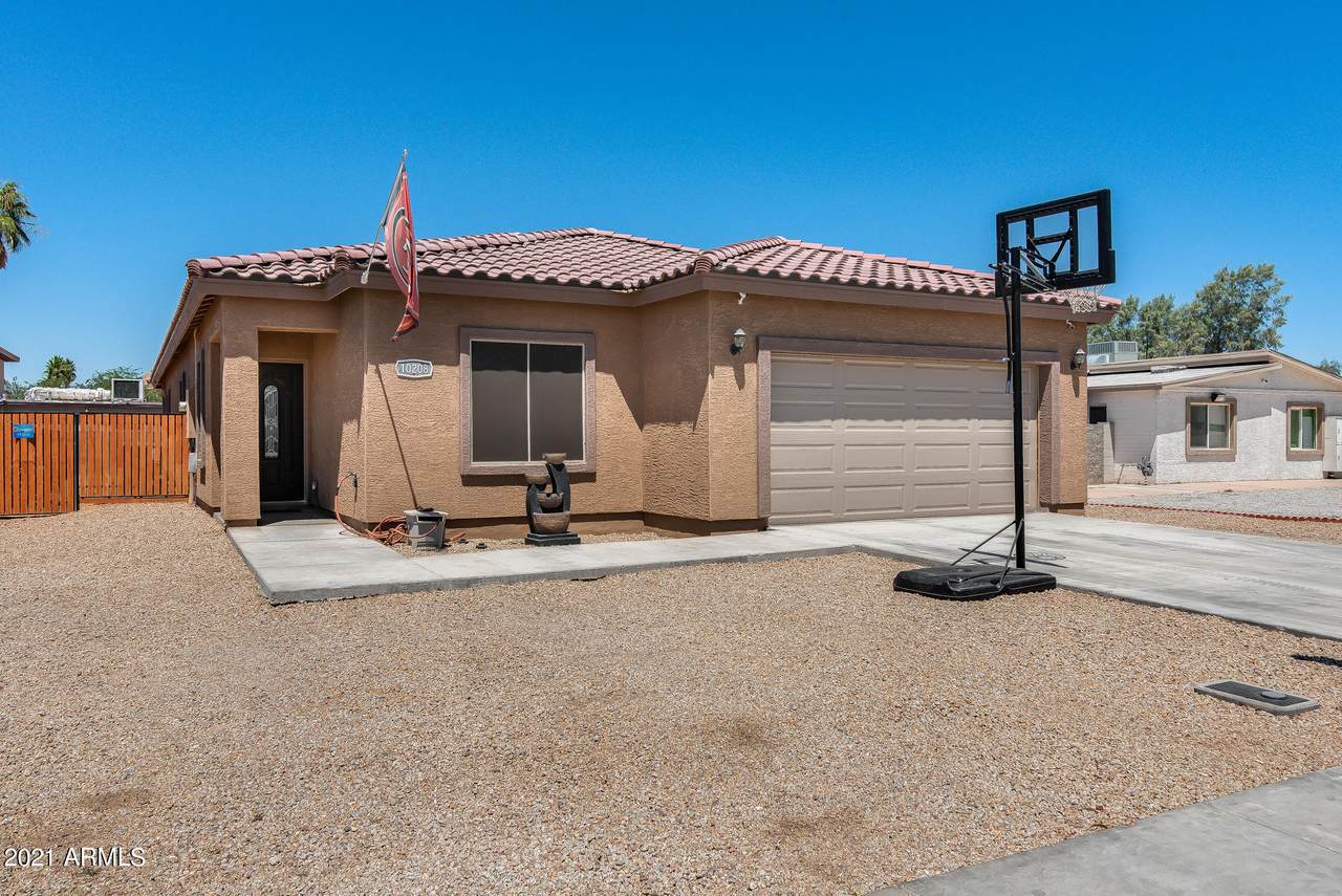 10208 89TH Avenue - Photo 1