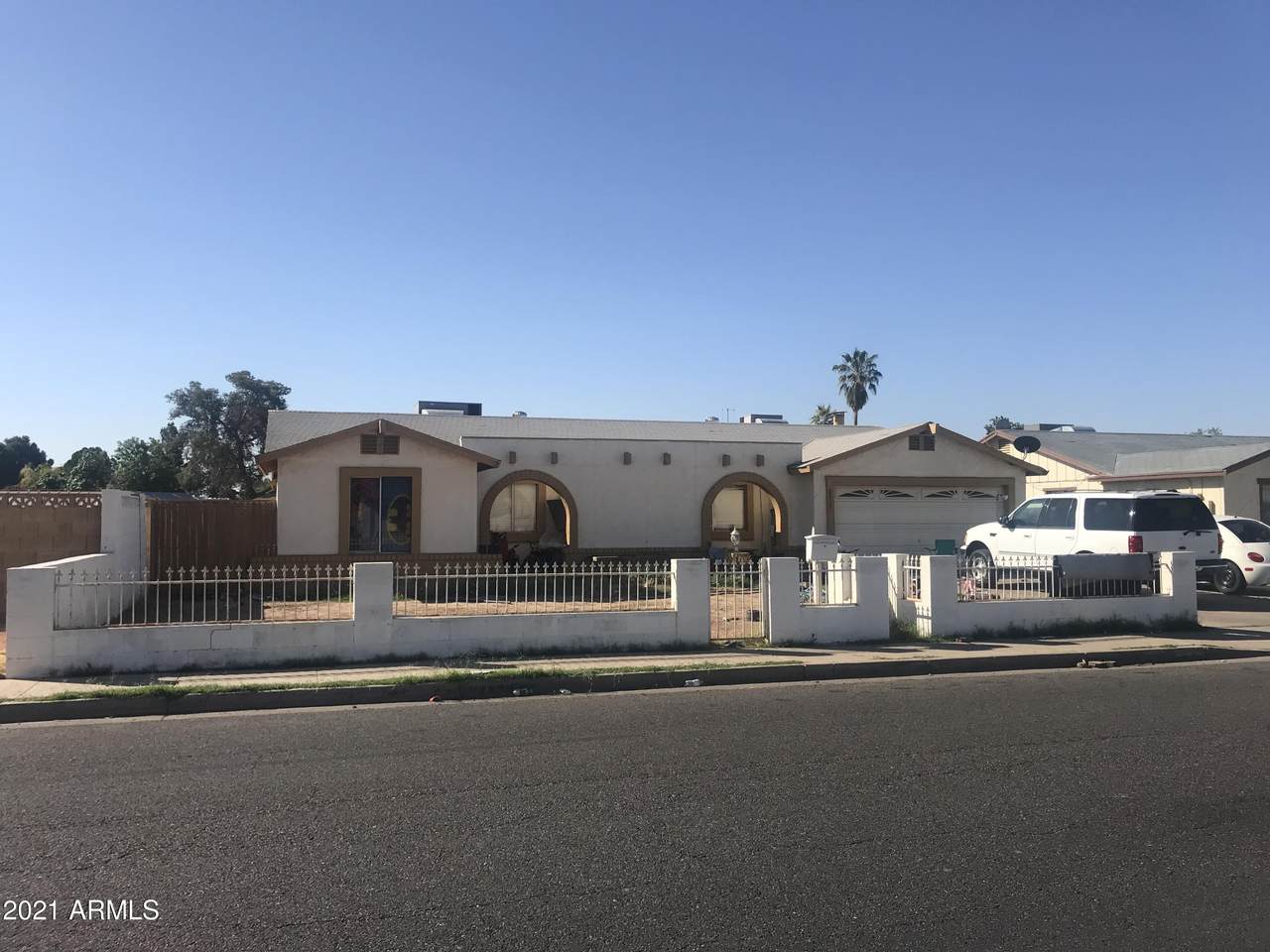 8217 Campbell Avenue - Photo 1