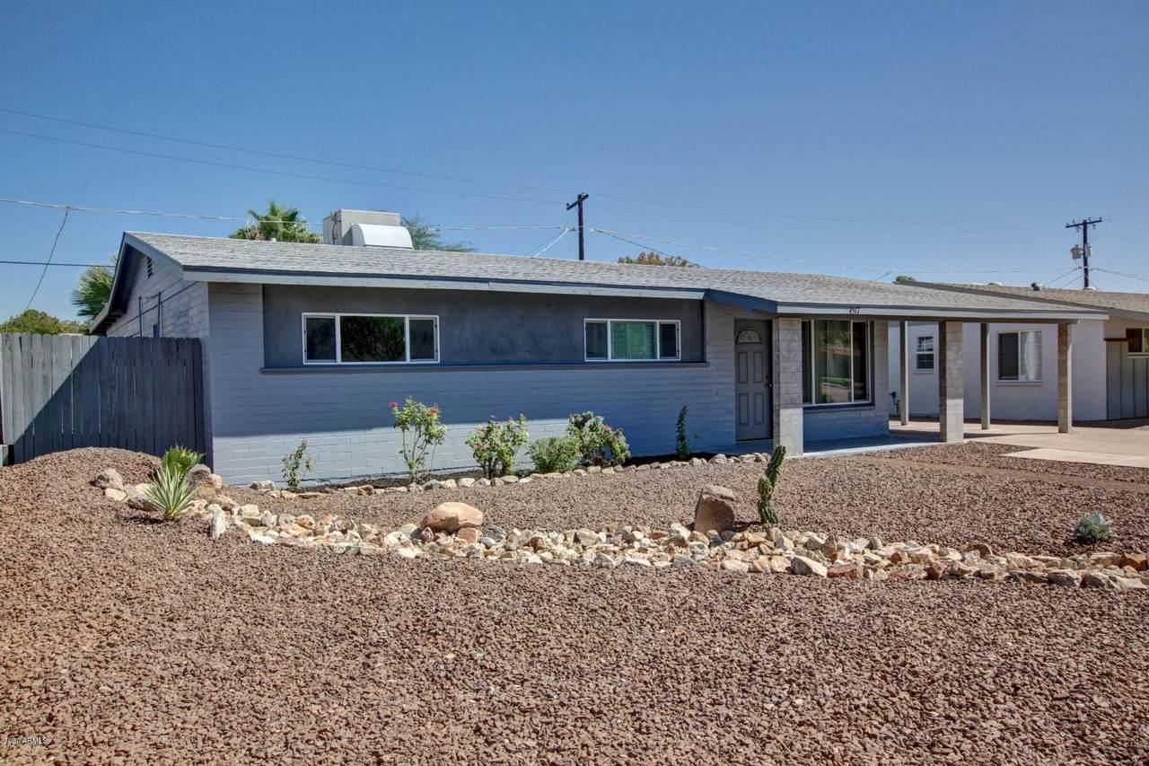 4517 15TH Avenue - Photo 1