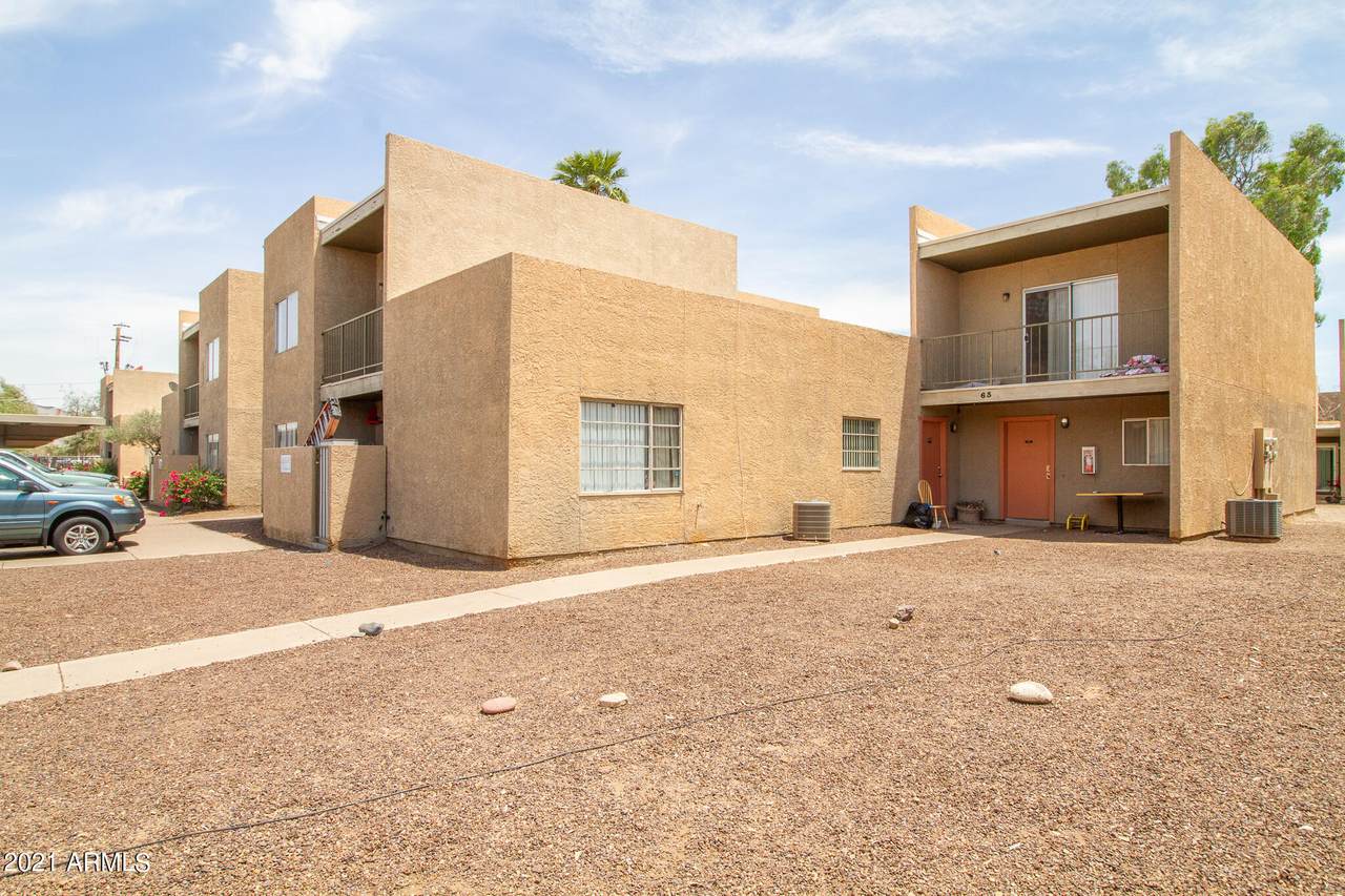 2833 Kathleen Road - Photo 1