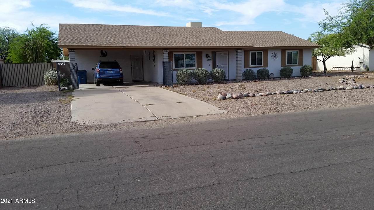 870 Navajo Avenue - Photo 1