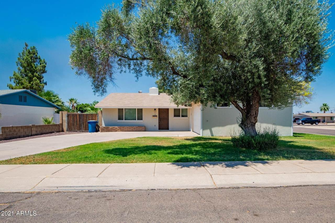 1608 Inverness Drive - Photo 1