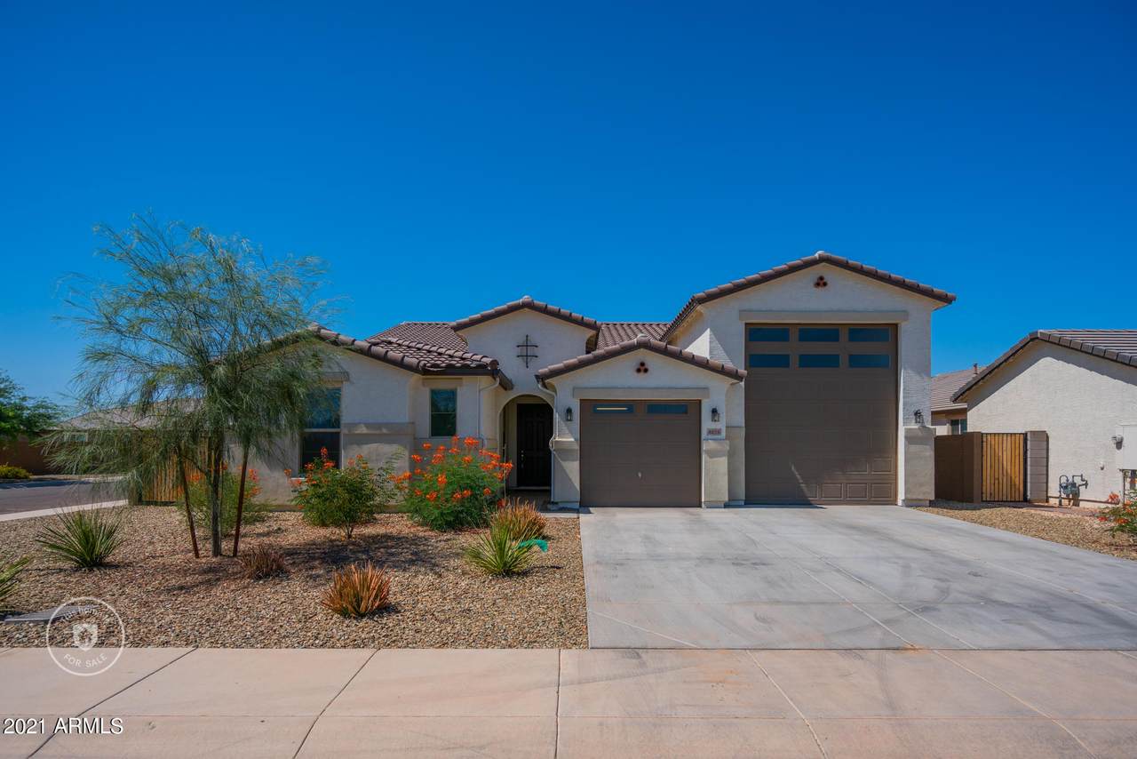 8026 Wood Lane - Photo 1