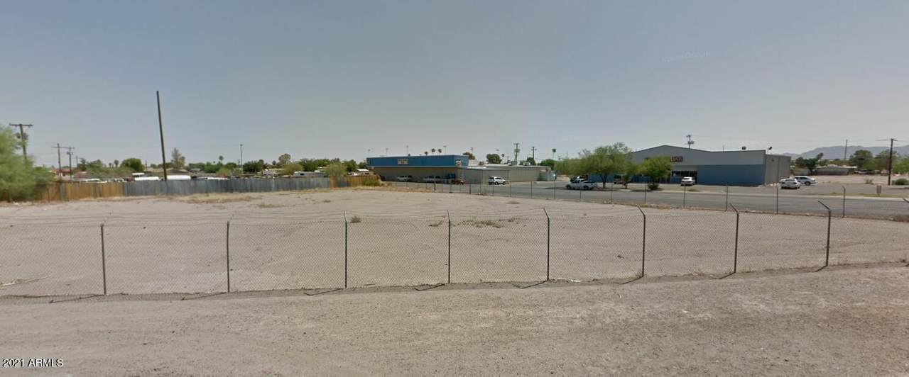 306 Frontier Street - Photo 1