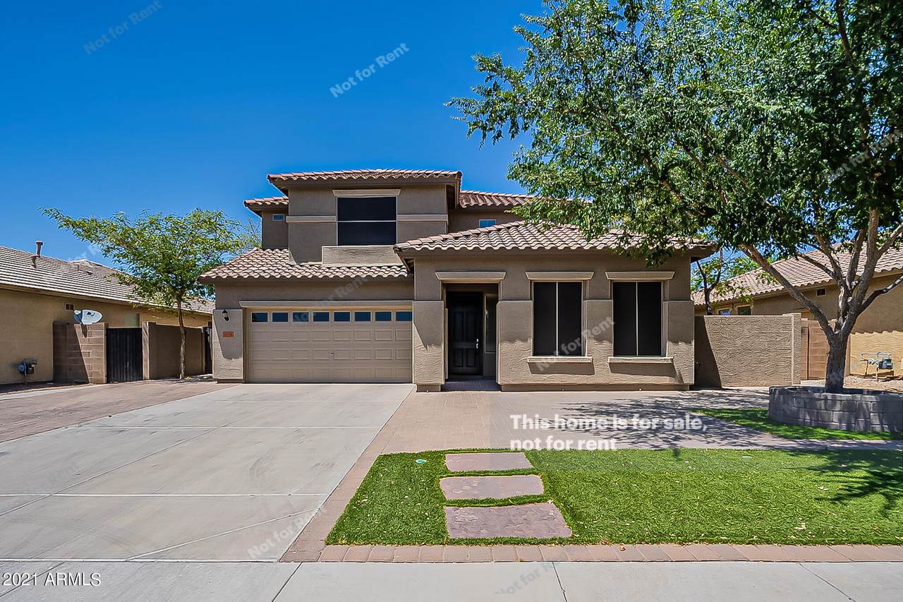 3078 Ravenswood Drive - Photo 1