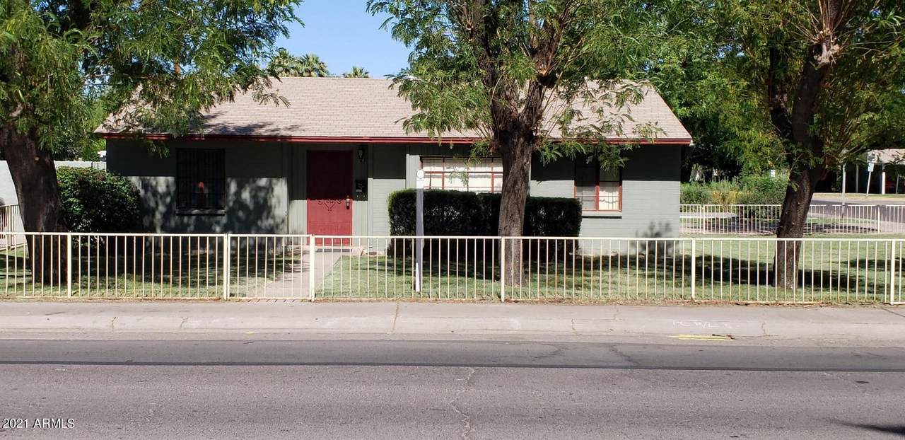1321 College Avenue - Photo 1