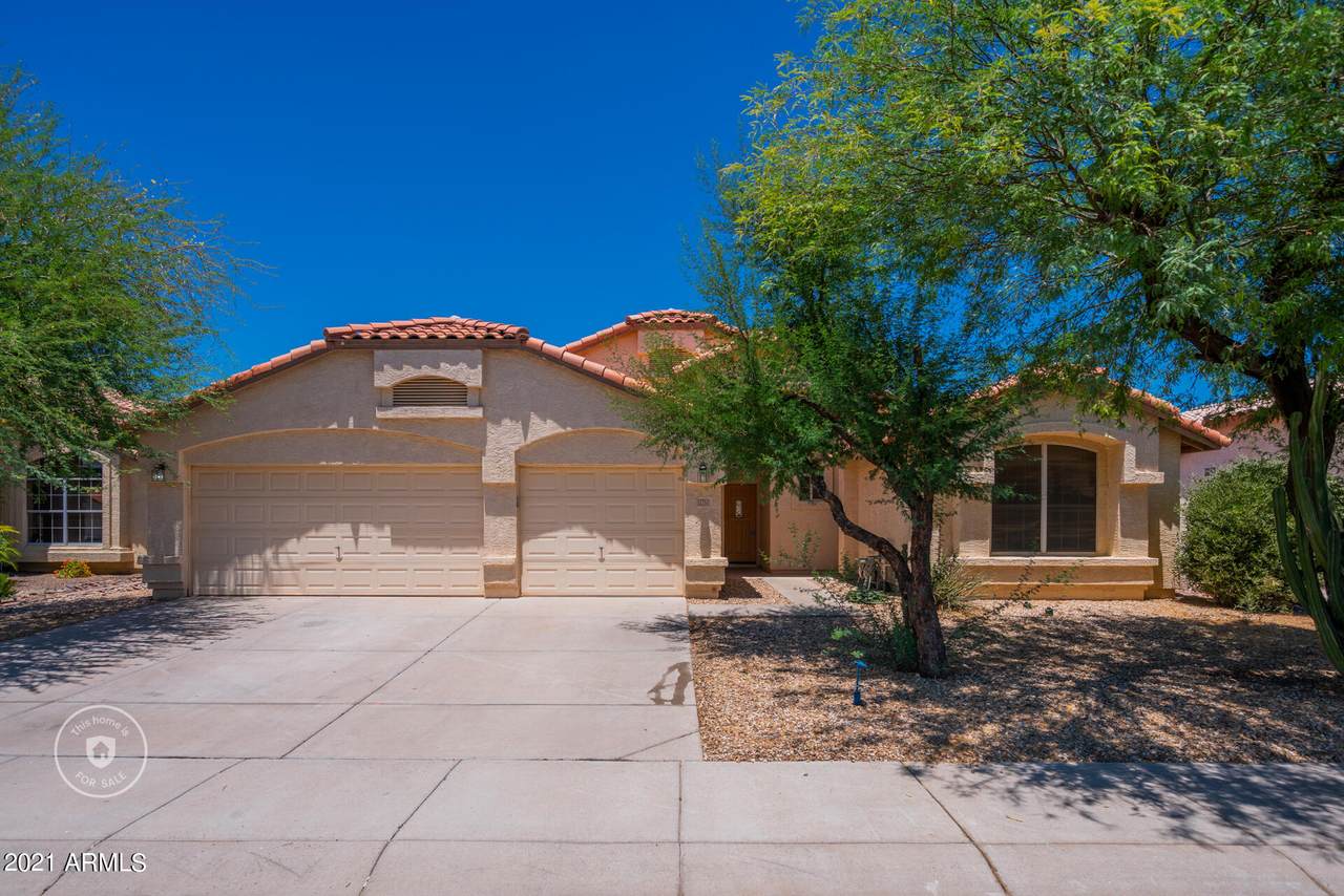 12750 Virginia Avenue - Photo 1