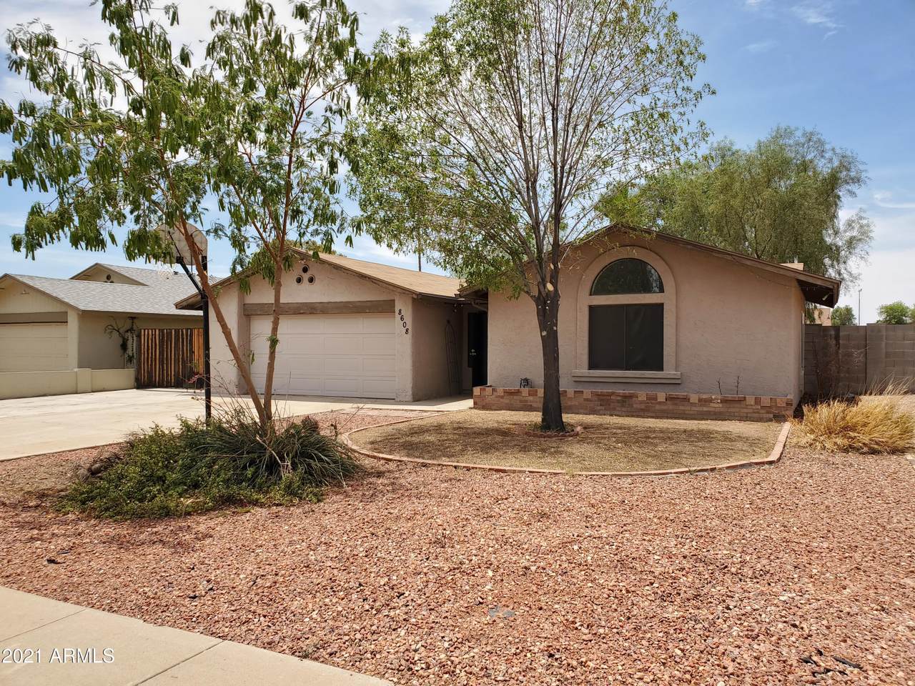 8608 55TH Avenue - Photo 1