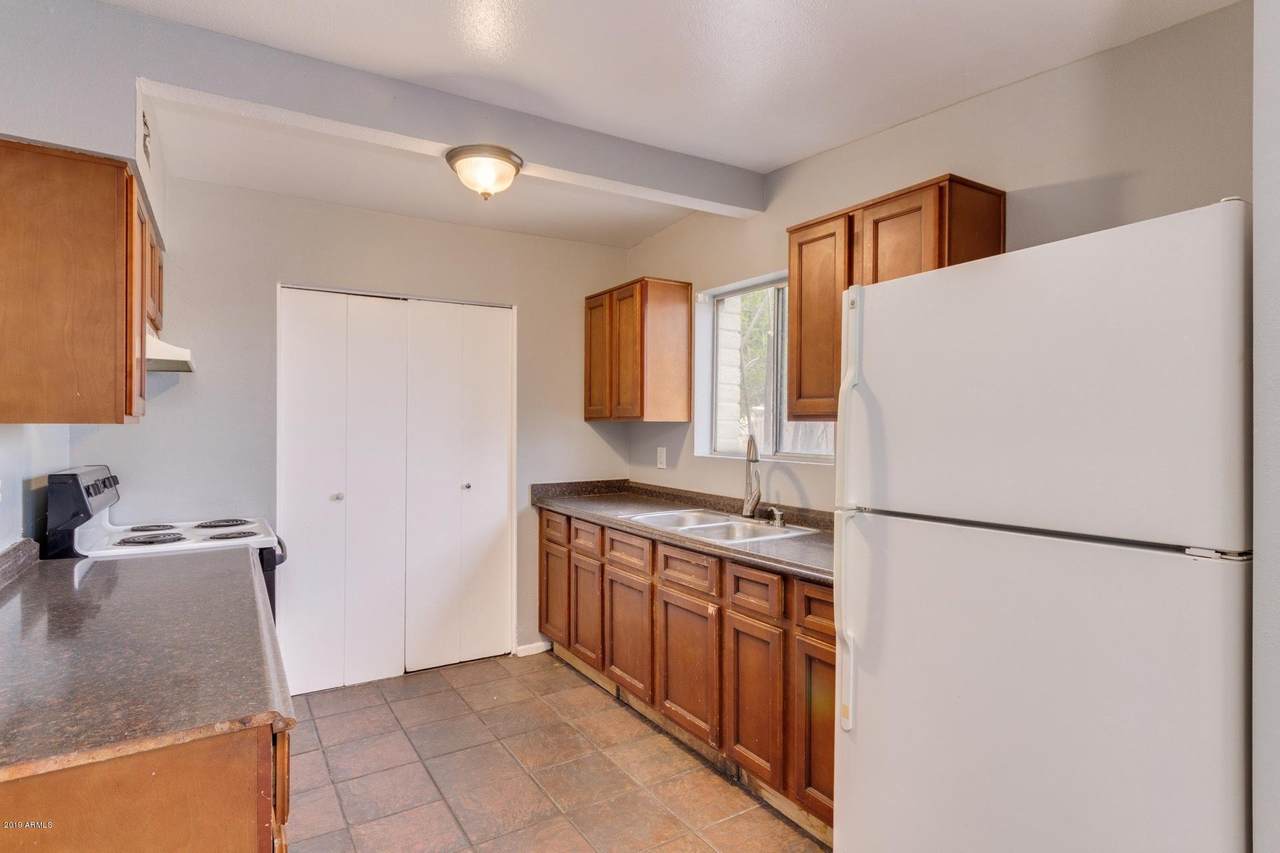 8 Ivy Street - Photo 1