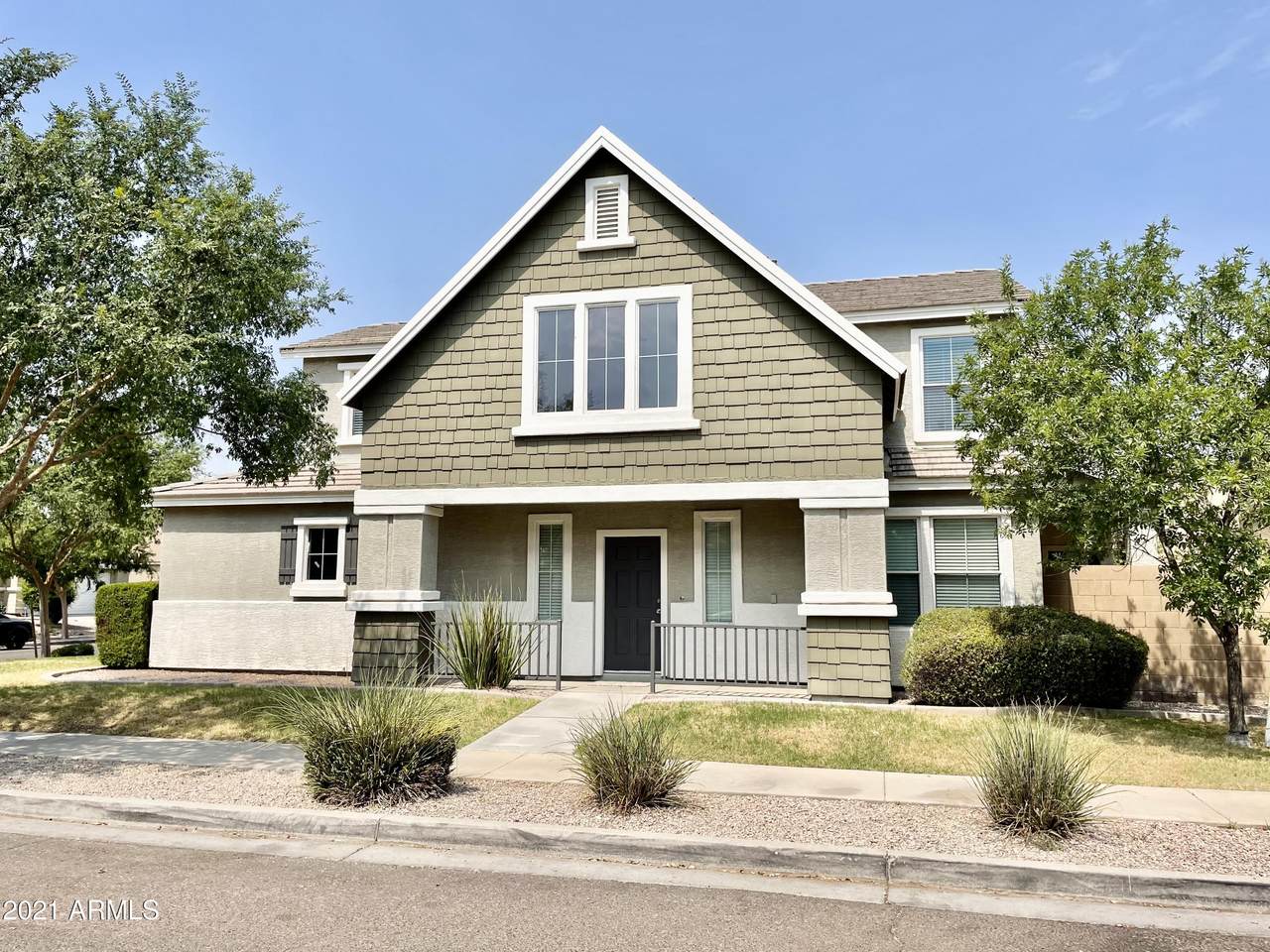 3906 Darrow Street - Photo 1