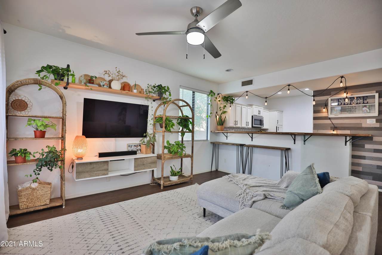 21655 36TH Avenue - Photo 1