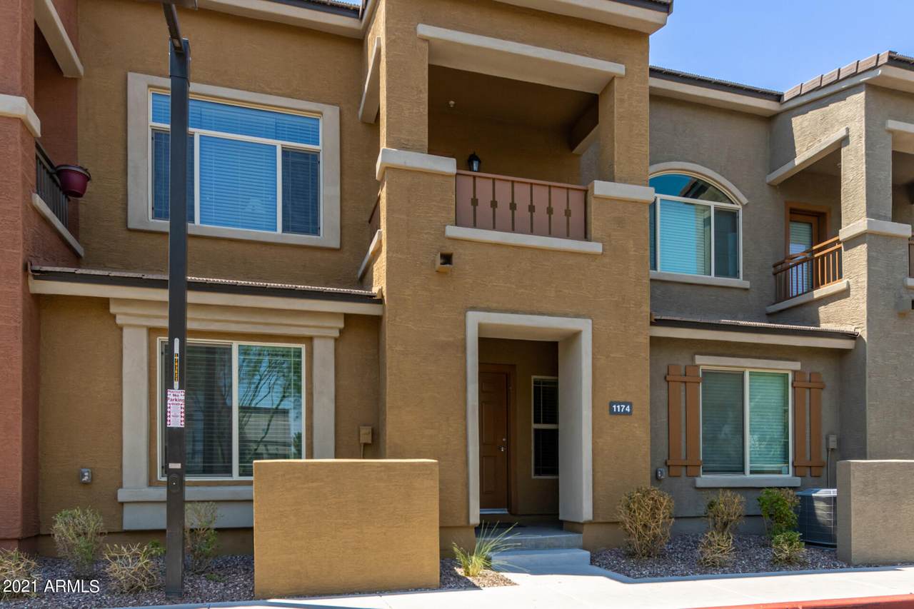 240 Juniper Avenue - Photo 1