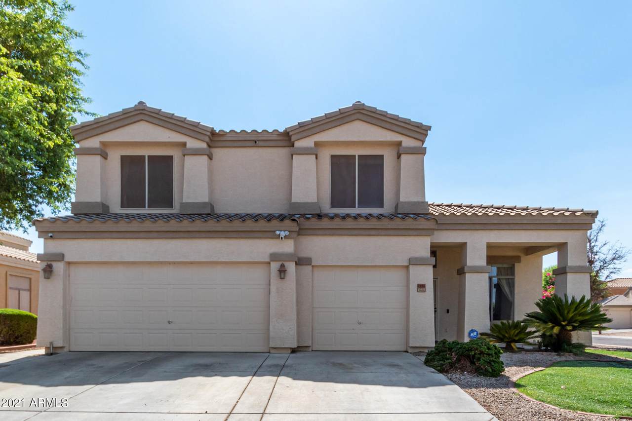 2414 105th Drive - Photo 1