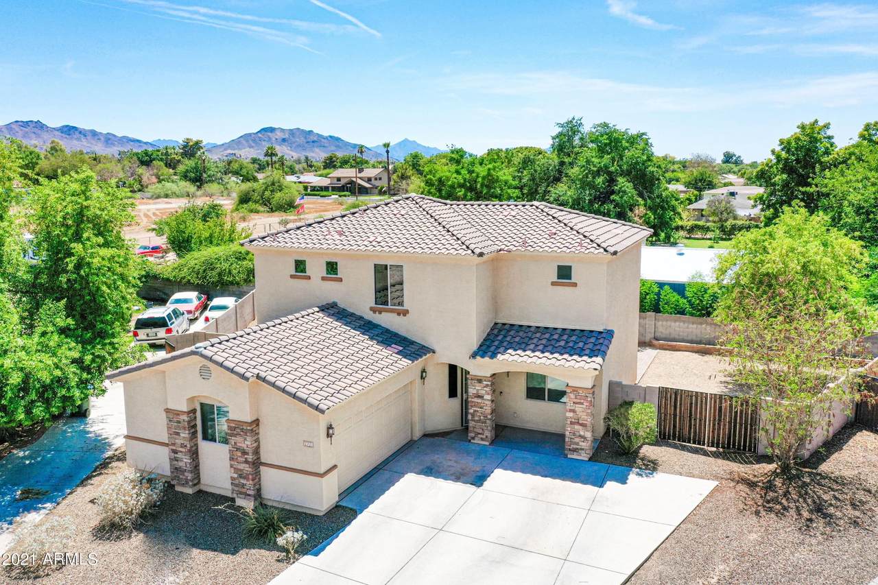 1426 Constance Way - Photo 1