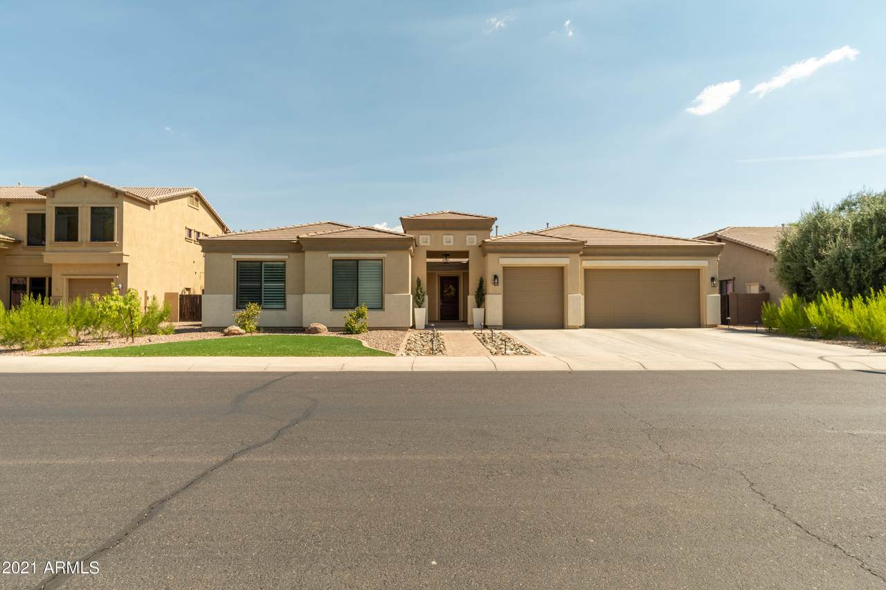 3357 Bartlett Place - Photo 1