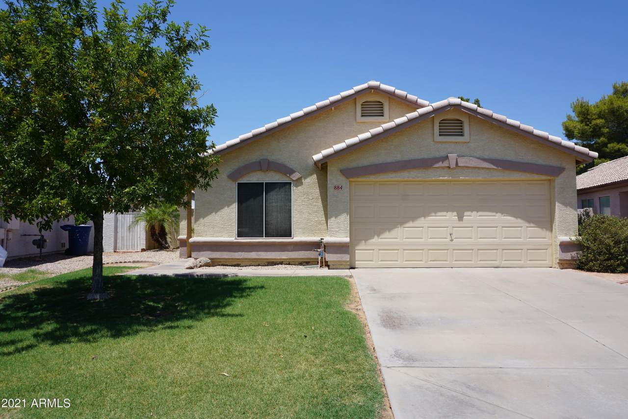 884 Morelos Street - Photo 1