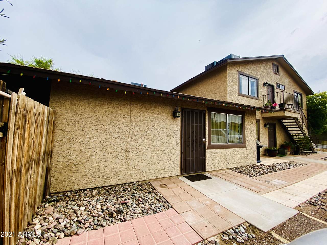 16005 31 Street - Photo 1