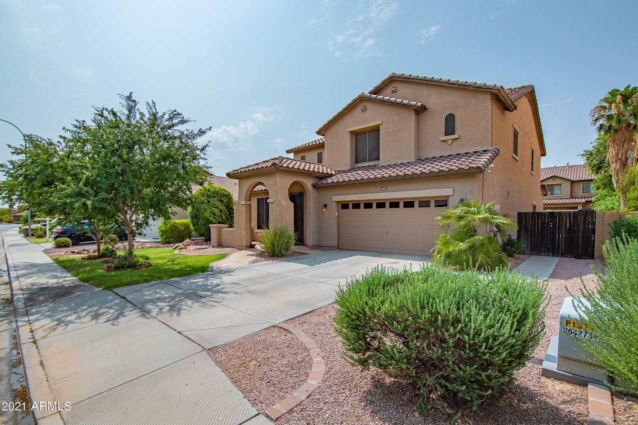 4601 Hazeltine Way - Photo 1